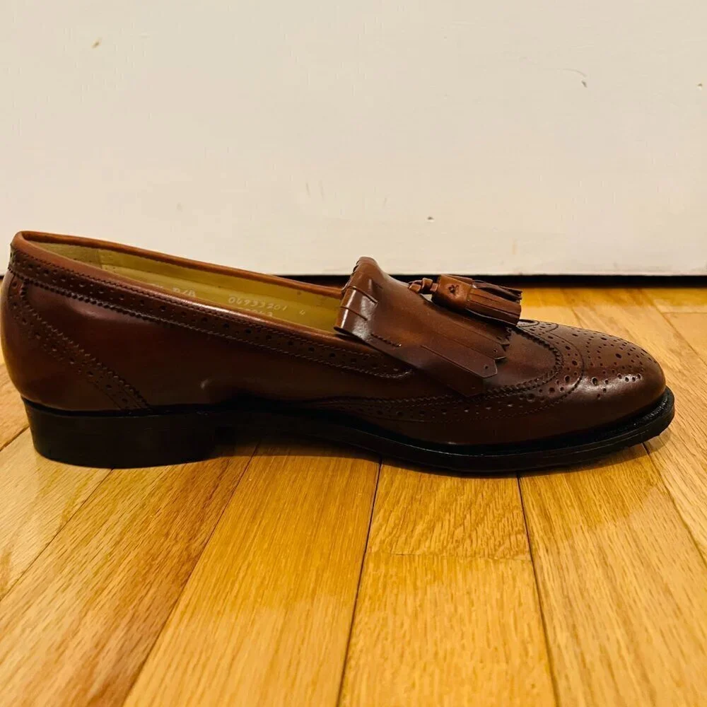NEW Bostonian Classics Men's Shoes 9.5 Tassel Loafers Kiltie Burgundy Slip On